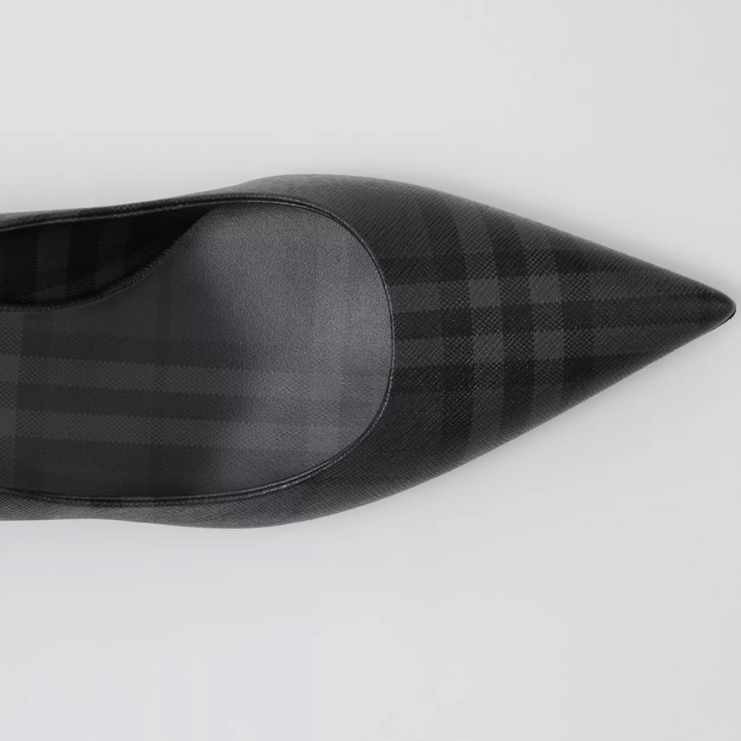 Check Point-toe Pumps