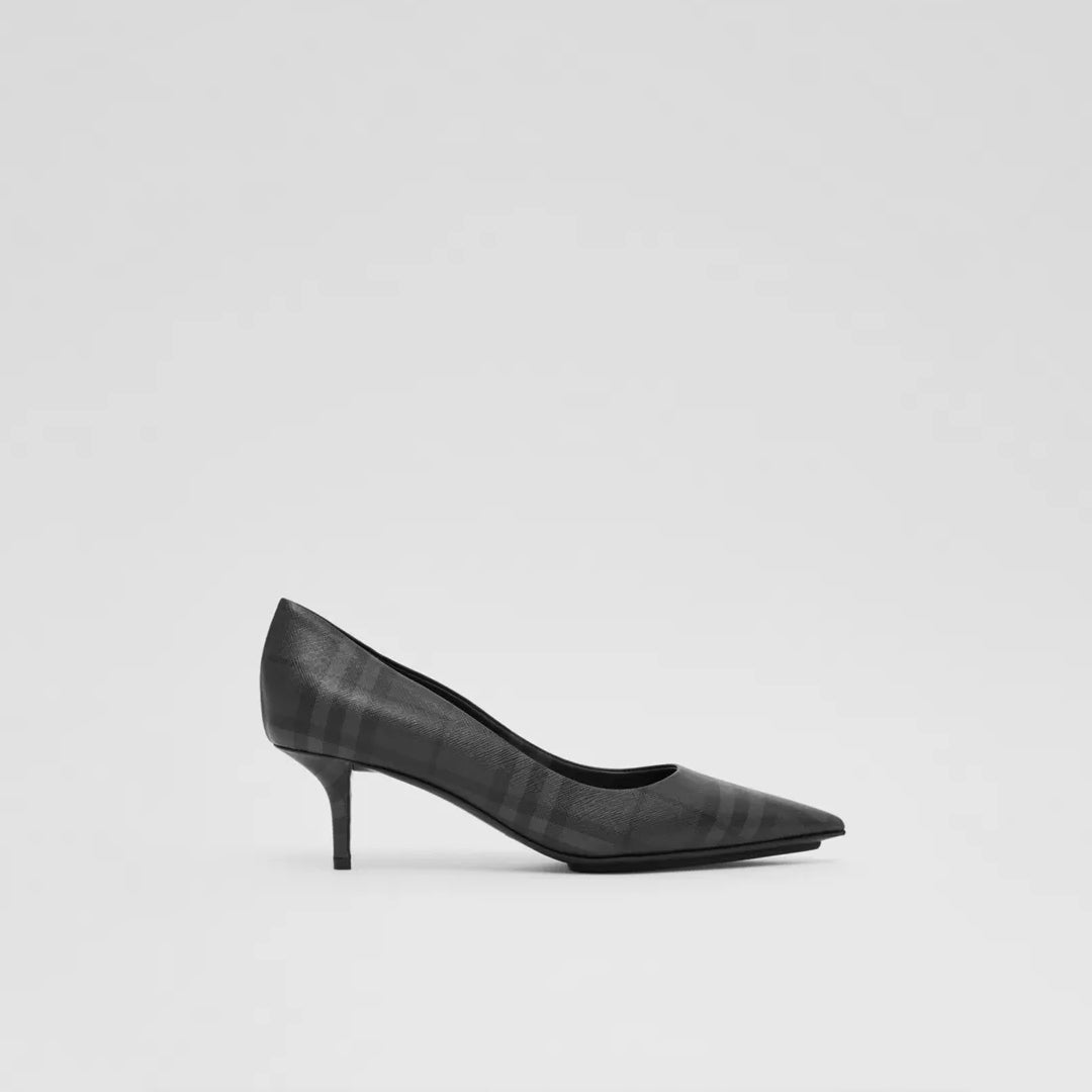 Check Point-toe Pumps