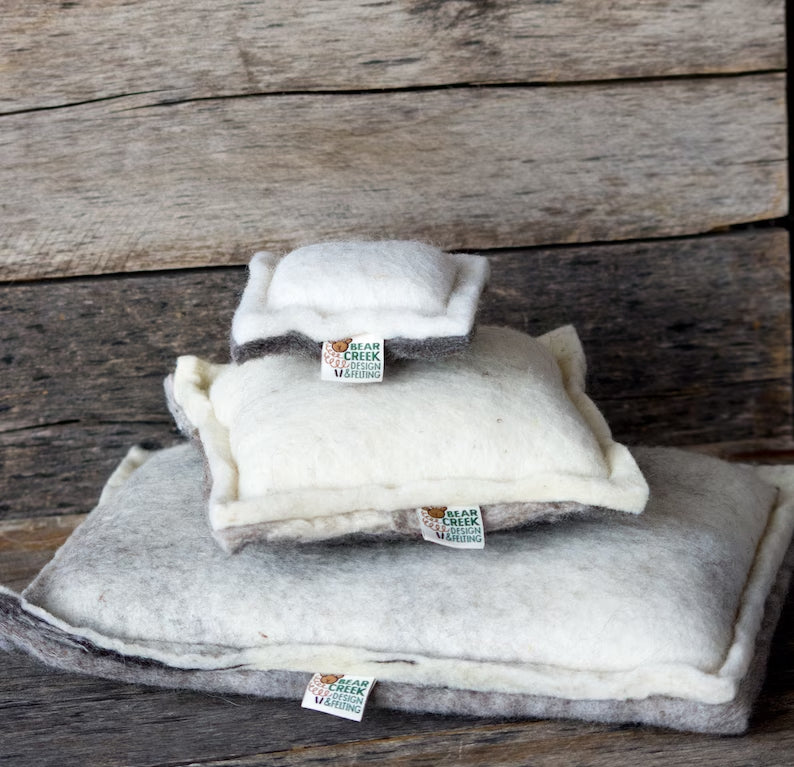 Deluxe Starter Needle Felting Kit - everything I use in my needle felting and recommend to my students