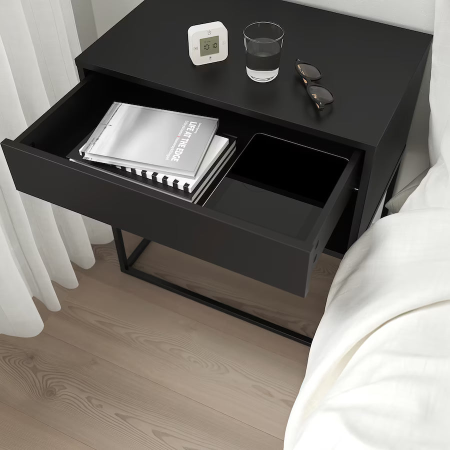 VIKHAMMER Nightstand