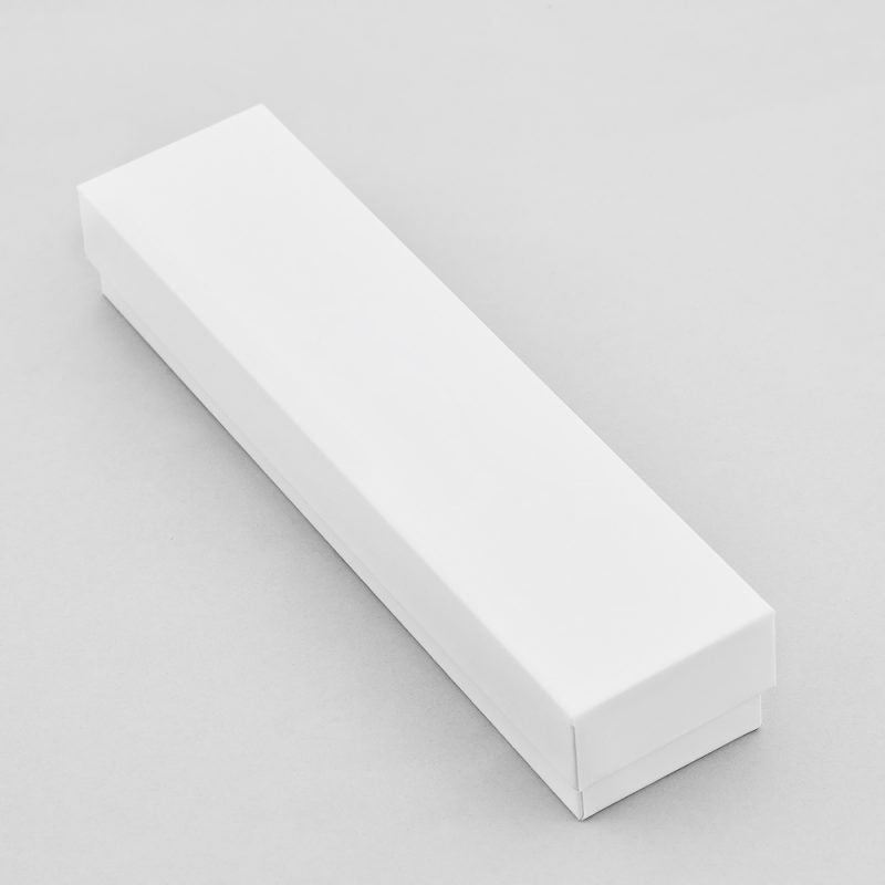 Packaging for necklaces and bracelets
